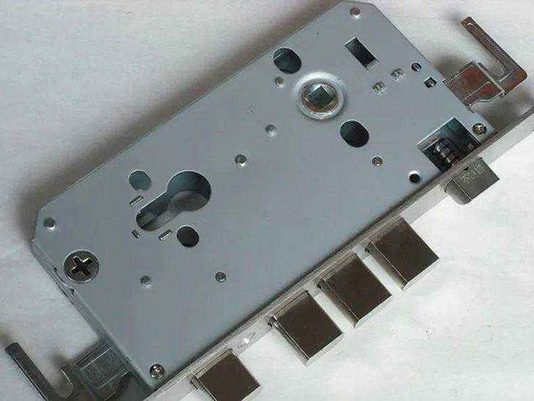 玉溪24小时上门开锁公司